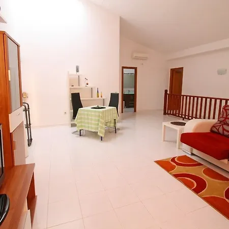 Hotell Holiday Duplex Esmeralda